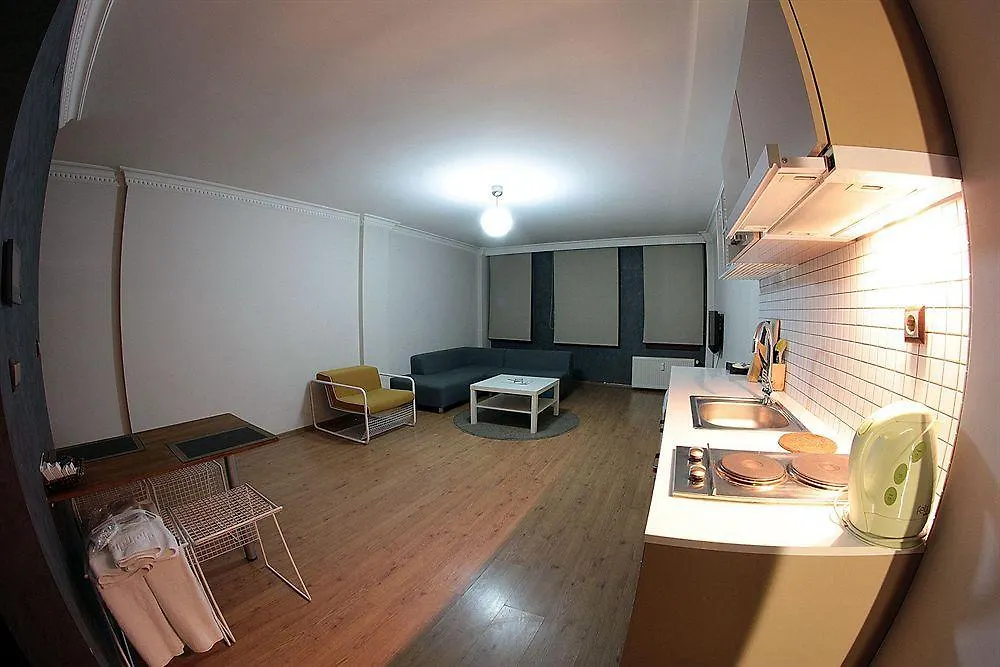 Fullhouse Residence Istanbul Aparthotel