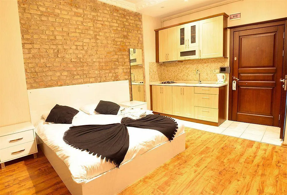 Fullhouse Residence Istanbul 3*,