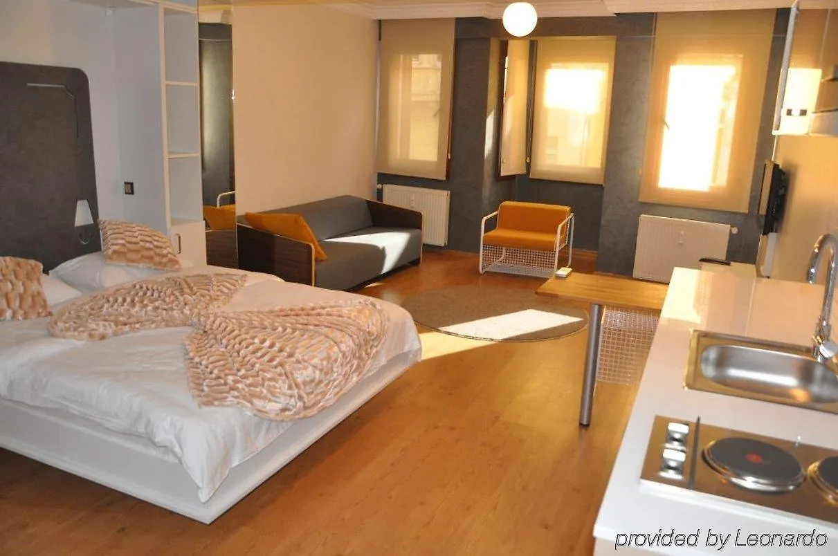 Fullhouse Residence Istanbul Aparthotel