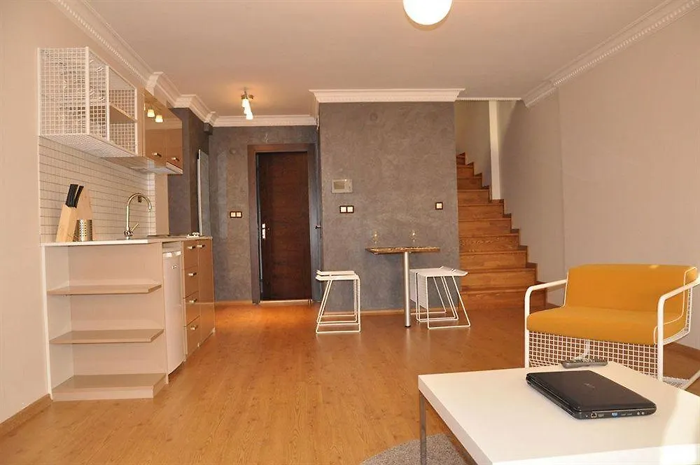Fullhouse Residence Istanbul