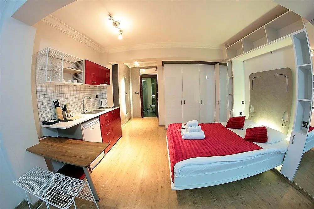 Fullhouse Residence Istanbul Aparthotel
