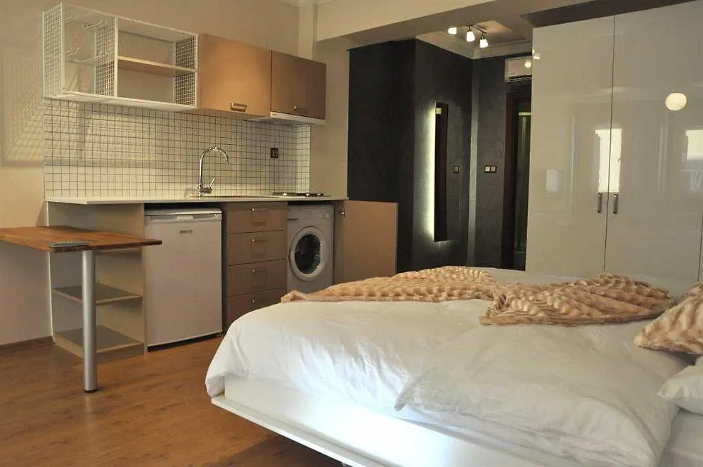 Fullhouse Residence Istanbul Aparthotel